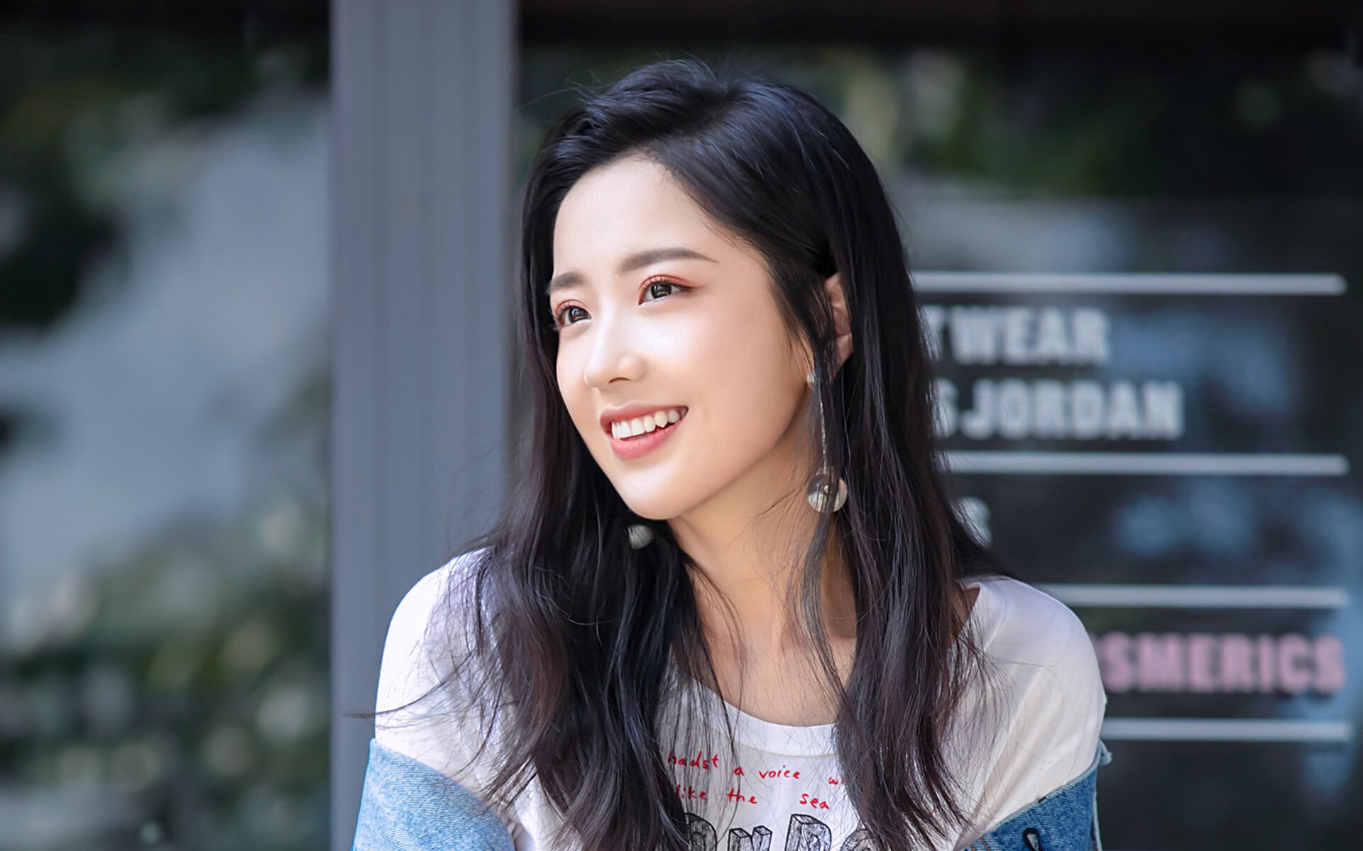 火箭举办“球迷写信日”,球员亲笔回信互动感人,火箭队发言