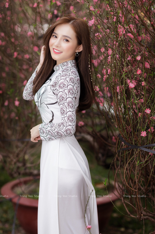 迈向荣耀:球队在欧冠中追逐梦想的旅程